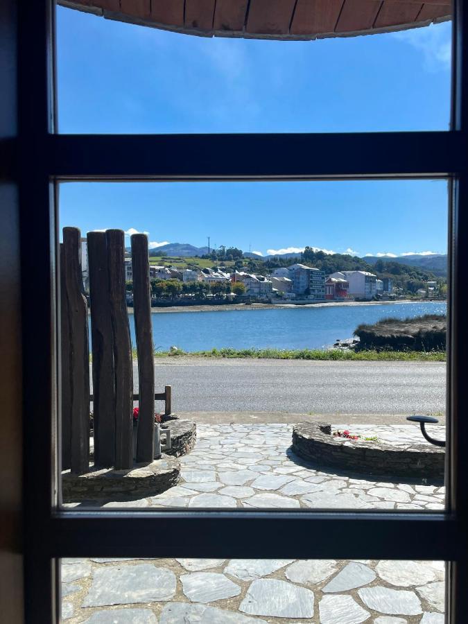 Casa Ria De Navia Guest House Екстериор снимка