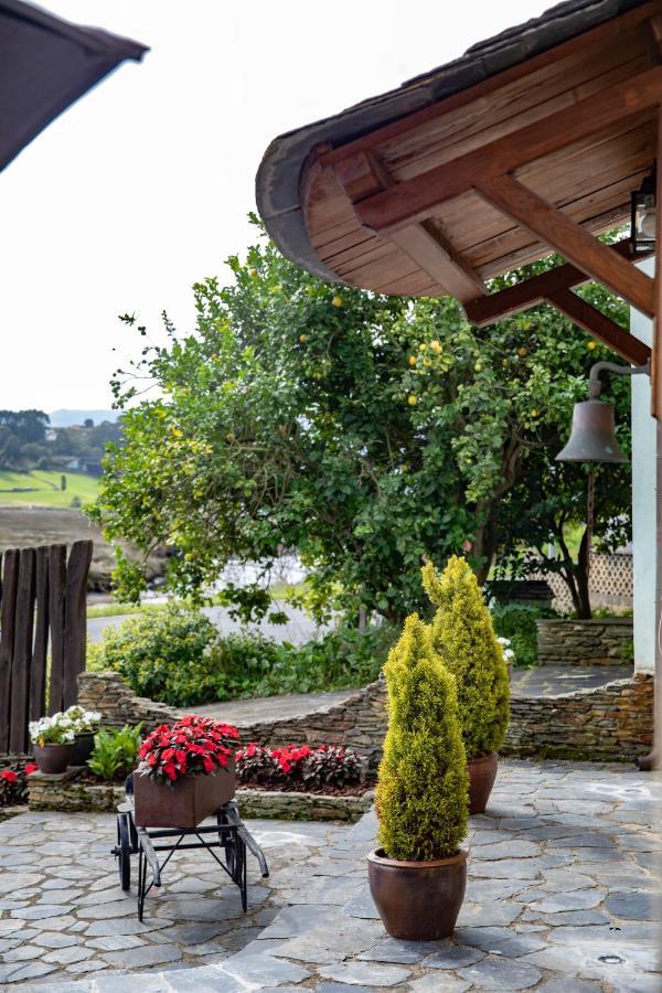 Casa Ria De Navia Guest House Екстериор снимка