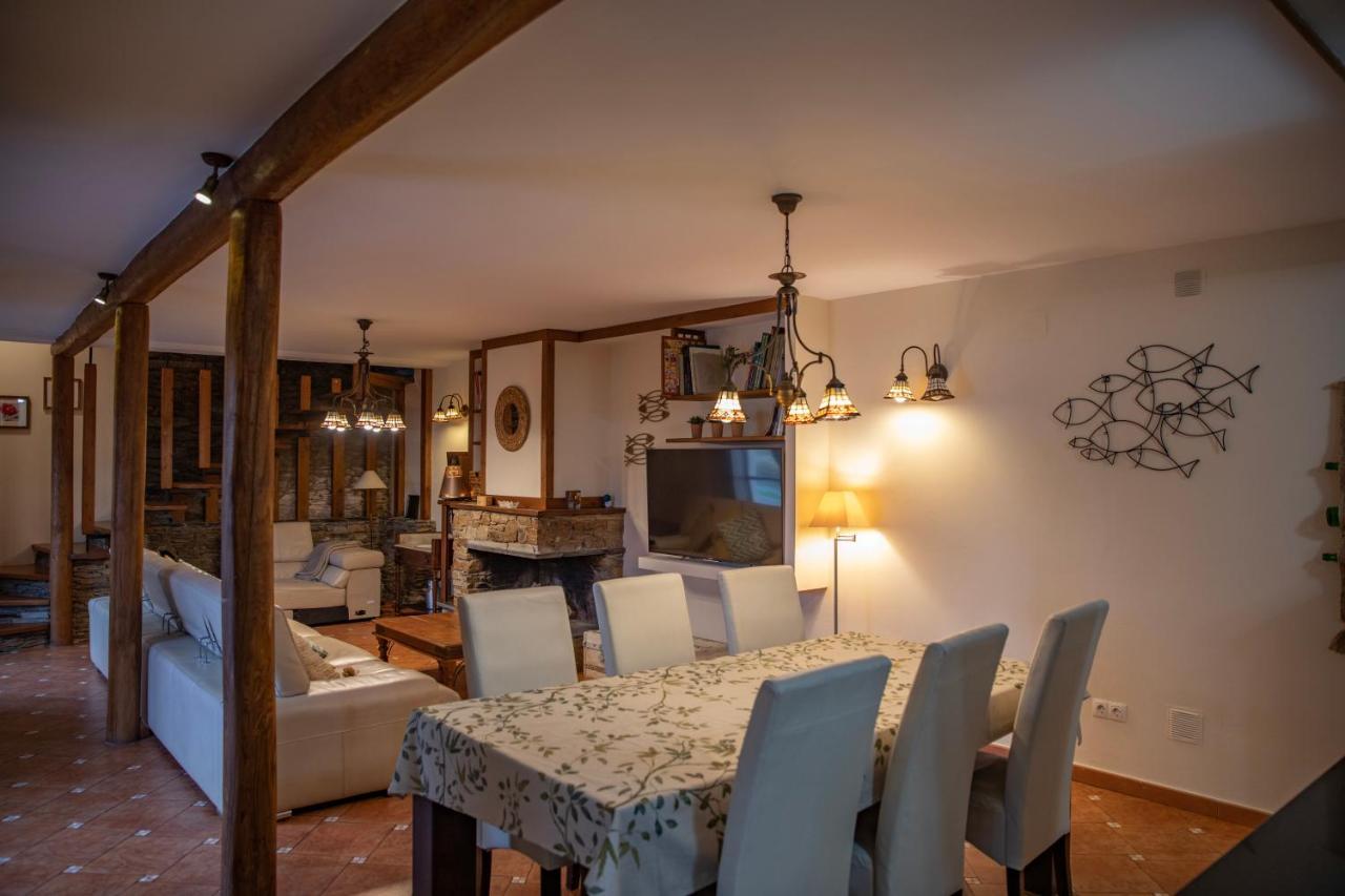 Casa Ria De Navia Guest House Екстериор снимка